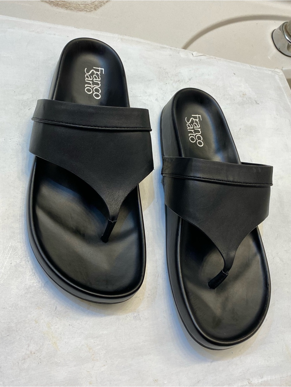 Franco Sarto brook Sandal size 9 good condition, good bottom clean interior